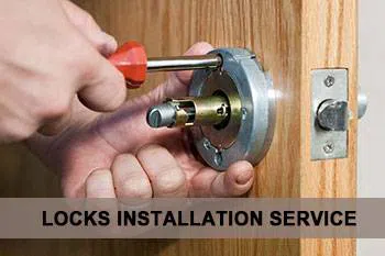 Capitol Locksmith Service Dallas, TX 972-908-5988 - lock-insta-sid-68-4mod