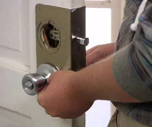Capitol Locksmith Service Dallas, TX 972-908-5988 - locksmith-12